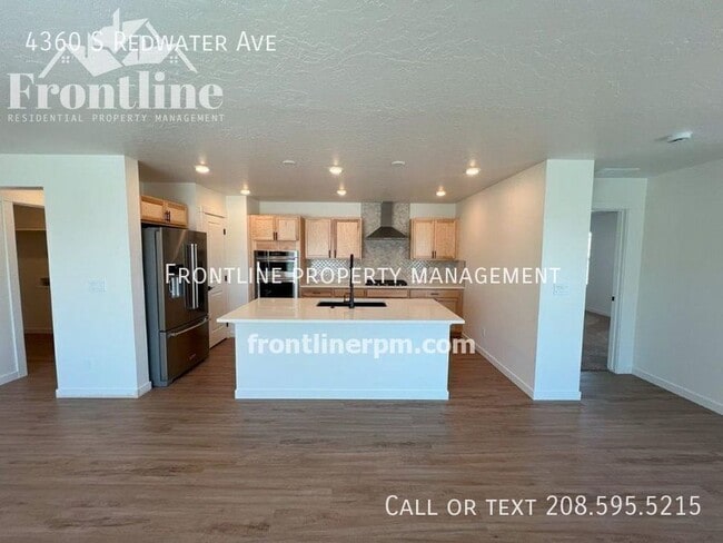 Building Photo - 4360 S Redwater Ave