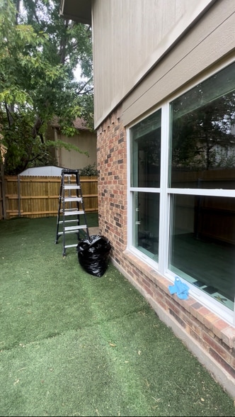 Building Photo - 2607 Isbella Dr