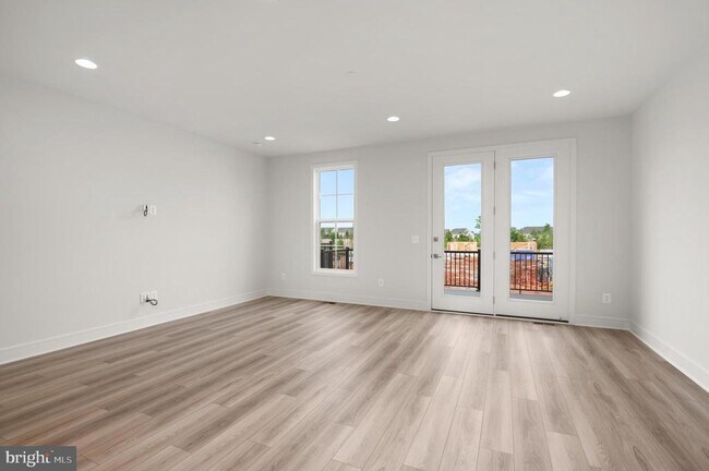 Building Photo - 14534 Alsace Ln