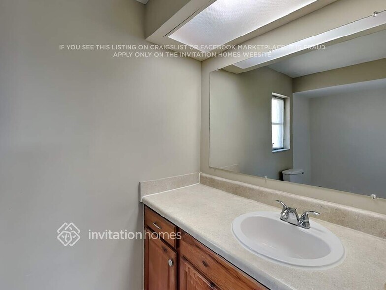 Building Photo - 1440 62nd Terrace S