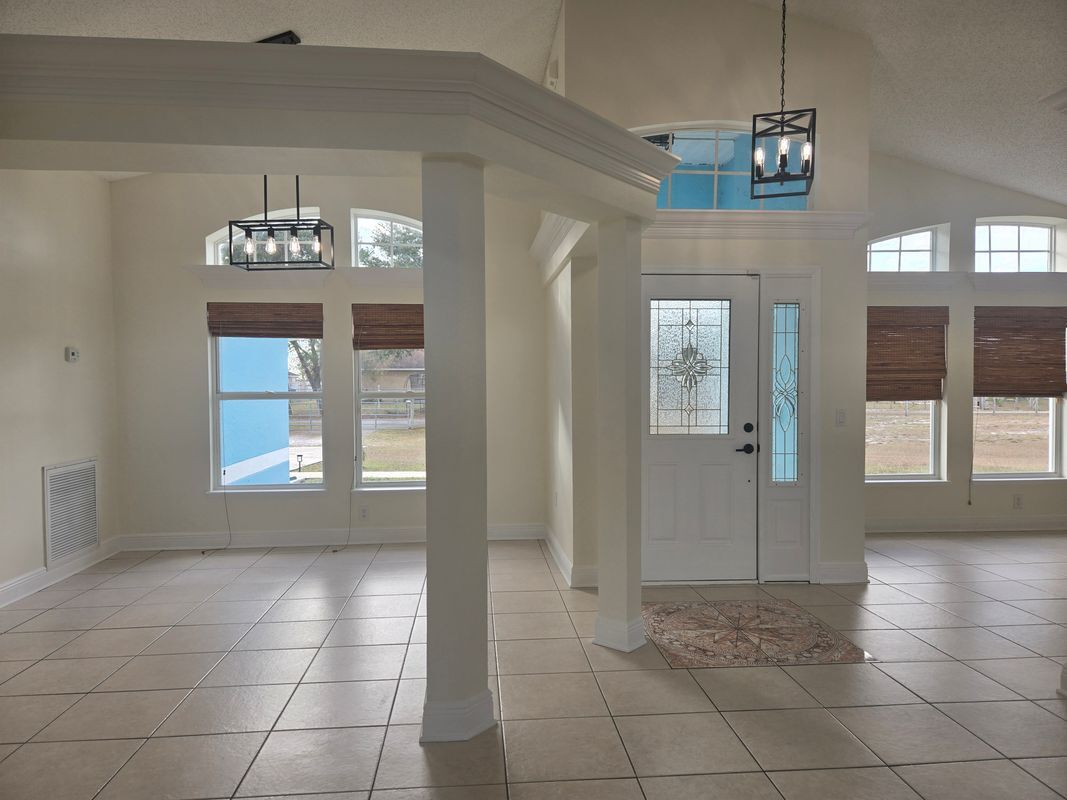 Building Photo - 3190 Lori Ct