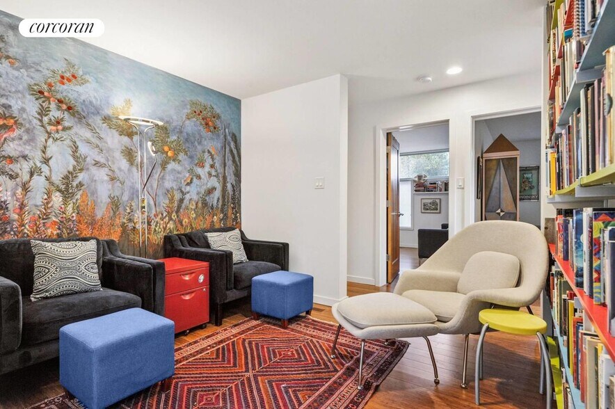 Building Photo - 22 Whitney Rd