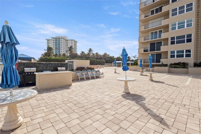 Building Photo - 2000 S Ocean Blvd