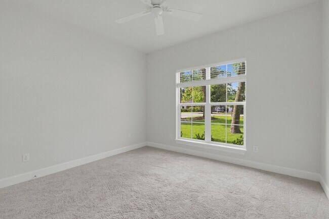 Building Photo - 3418 Shadowcrest Ln