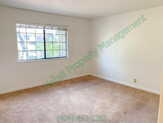 Building Photo - 357 W Rincon Ave