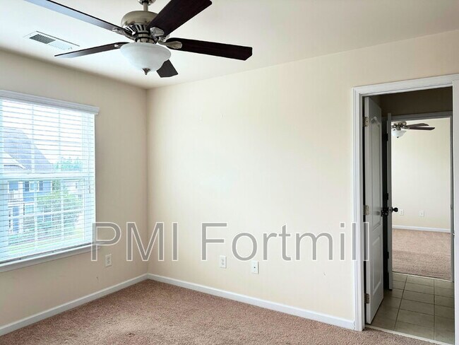 Building Photo - 961 Skywater Dr