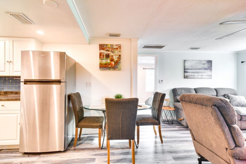 Building Photo - 10845 71st Ave