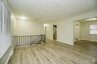 Building Photo - 2680 Patrick Henry Ave