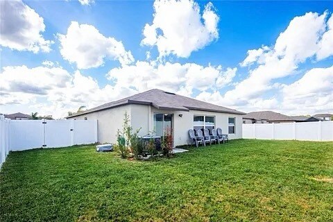 Building Photo - 3010 Lytton Hall Dr