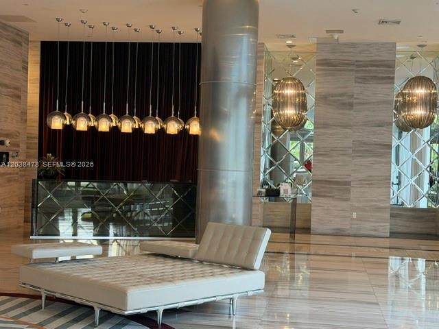 Building Photo - 2000 Metropica Wy