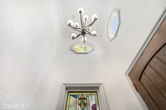 Building Photo - 8848 Ashcroft Ave