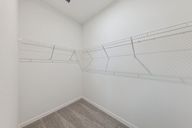 Building Photo - Brand New Construction 4b/3ba Home in Debary