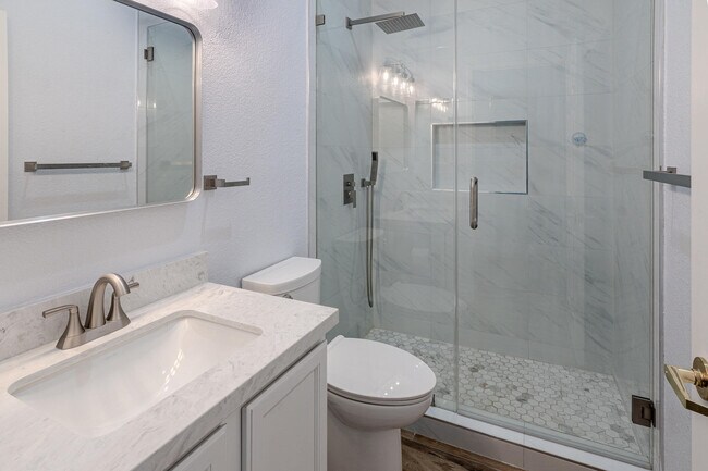 Building Photo - 44357 Royal Lytham Dr