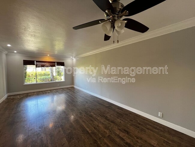 Building Photo - 10161 Cabo Dr