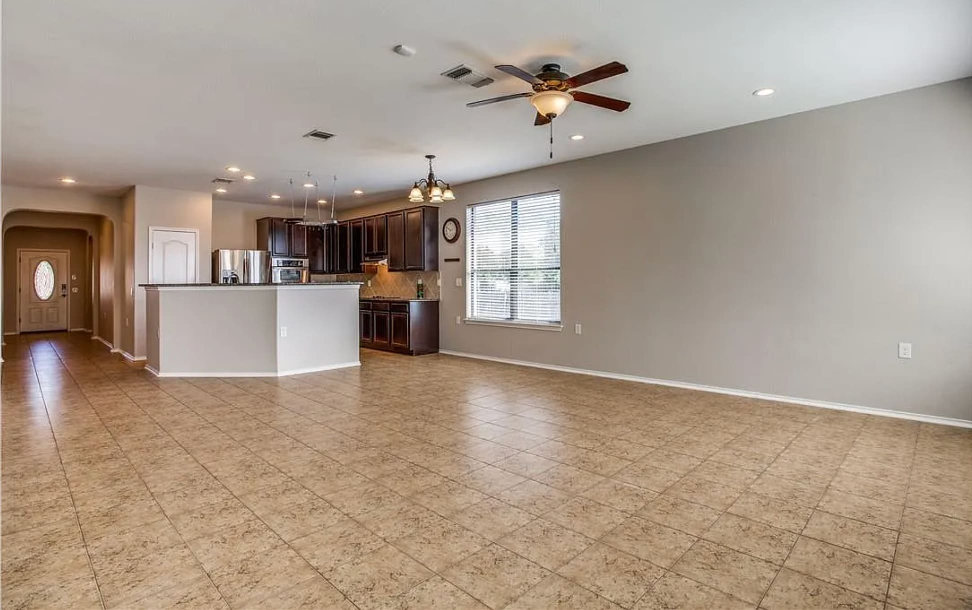 Building Photo - 8801 Capitol View Dr
