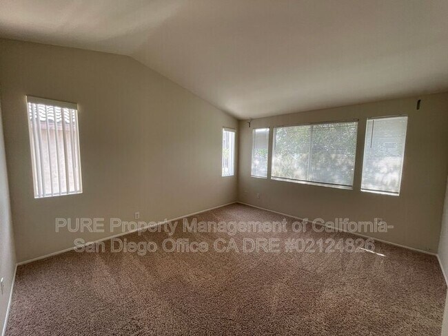 Building Photo - 2203 Willow Creek Cir