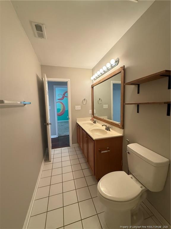 Building Photo - 136 Bennington Dr