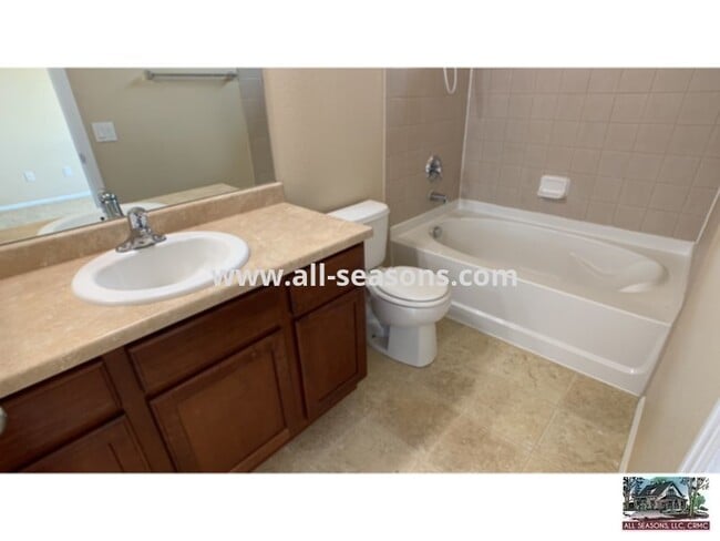 Building Photo - 2 Story Home in Stetson Hills