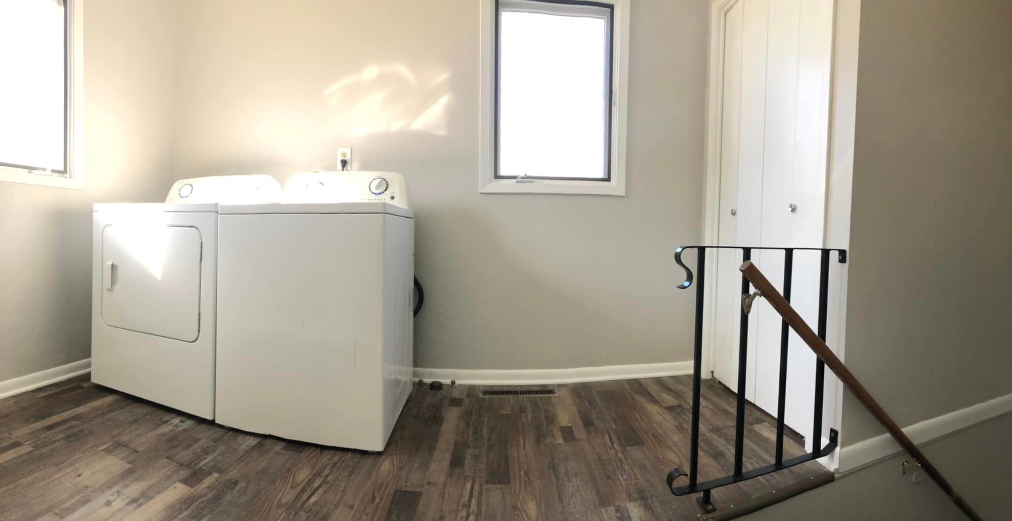 Laundry Room - 609 Blackhawk St