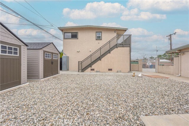 Building Photo - 11533 Lenmar St