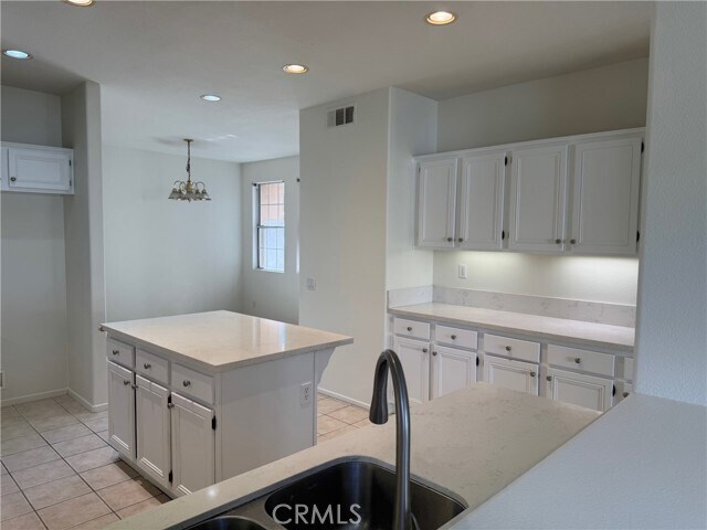Building Photo - 59 Eaglecreek