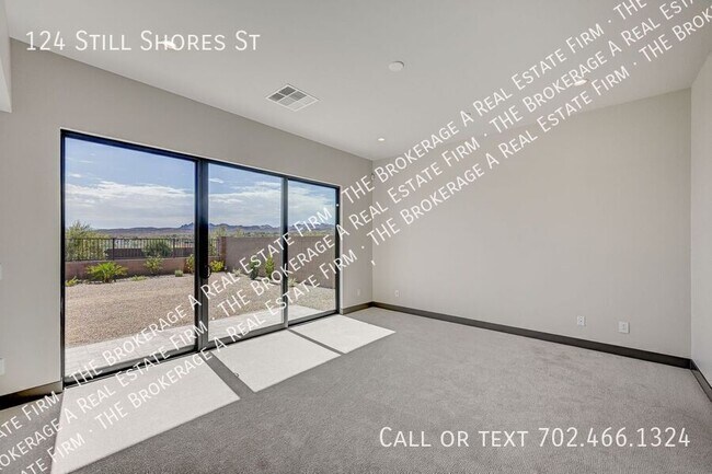 Building Photo - 124 Still Shrs St