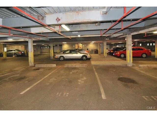 Free in-door parking spot - 51 Schuyler Ave
