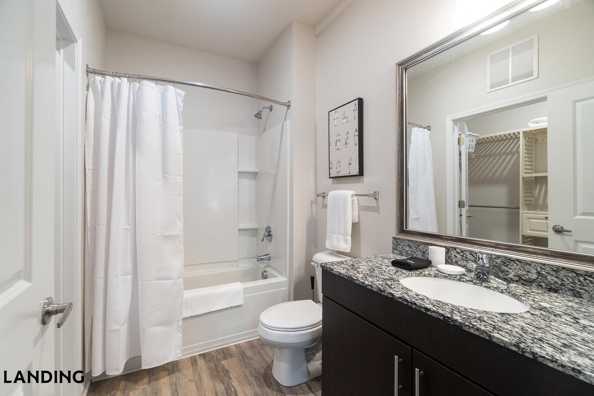 Building Photo - 655 W Mallard Creek Church Rd