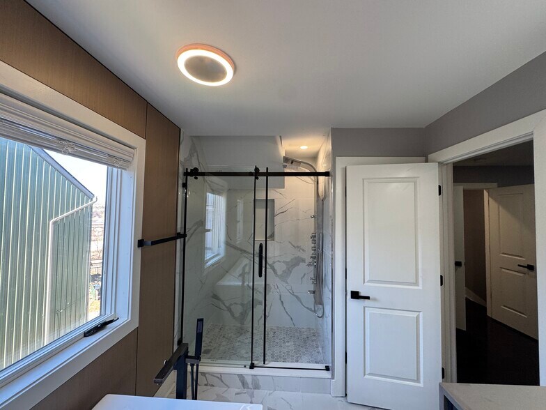 Building Photo - 3115 Brereton St