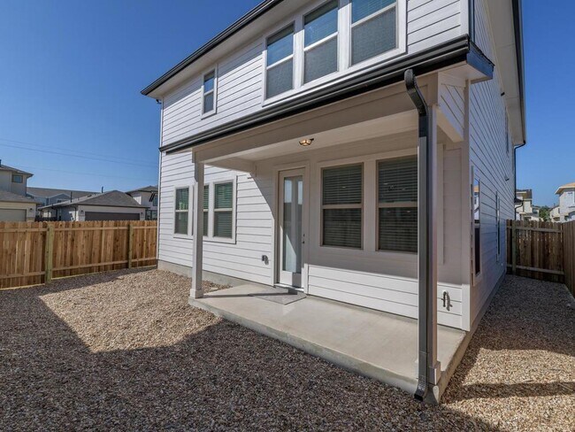 Building Photo - 9113 Garnet Dr