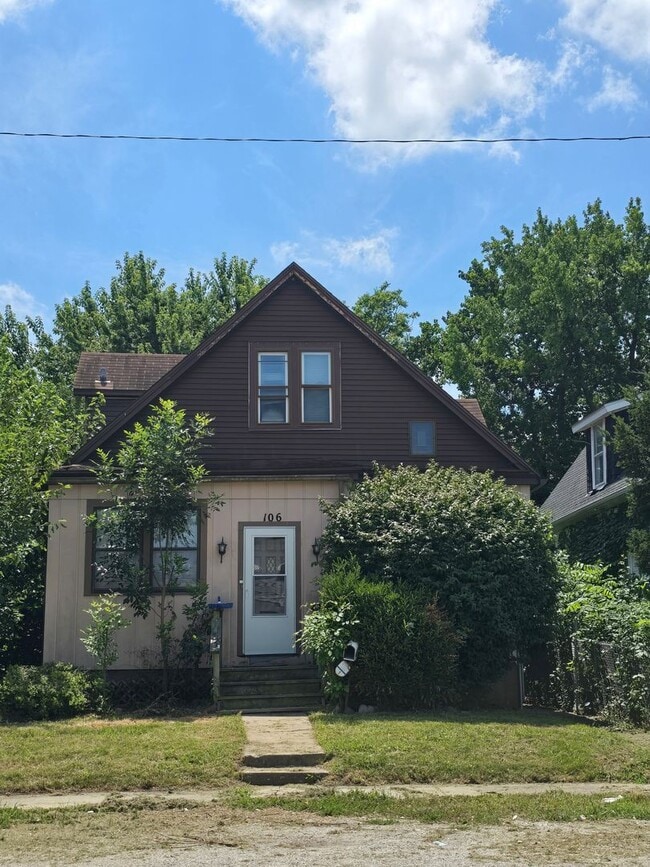 Building Photo - 3 Bed 2 Bath 1150.00