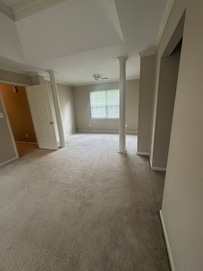 Building Photo - Beautiful Home in Bakers Ferry