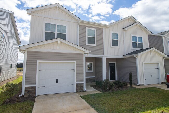 Building Photo - New 3-Bed, 2.5-Bath Home in Hopkins with M...