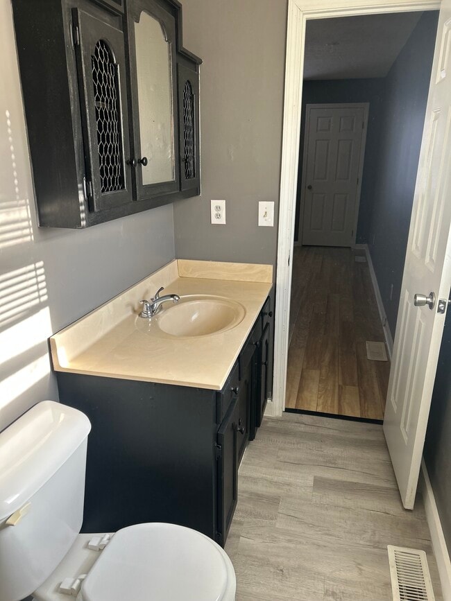 Building Photo - 1030 Finney Rd