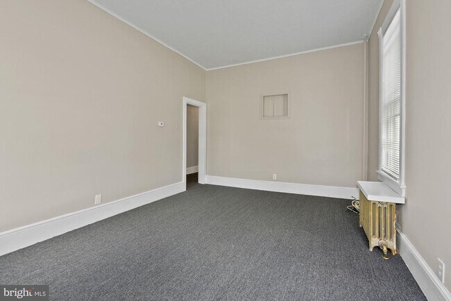 Building Photo - 102 Hainesport Lumberton Rd