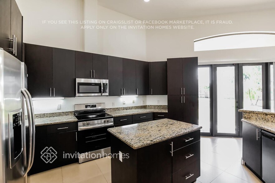 Building Photo - 8442 SW 196th Terrace