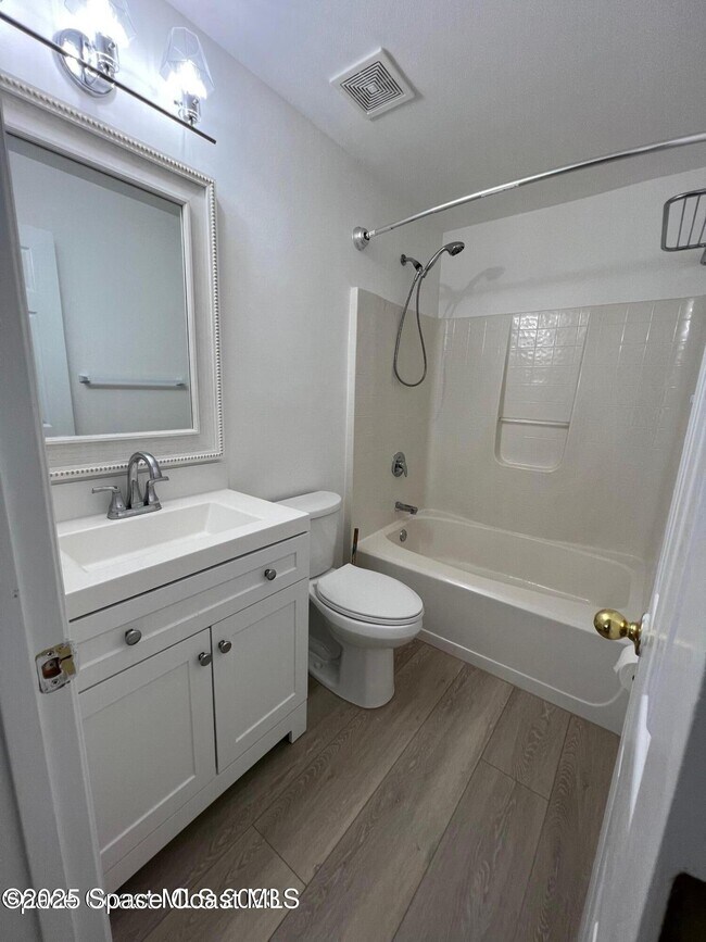 Building Photo - 1683 Cape Palos Dr