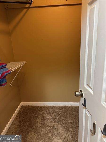 Building Photo - 2578 Shadowbrook Dr