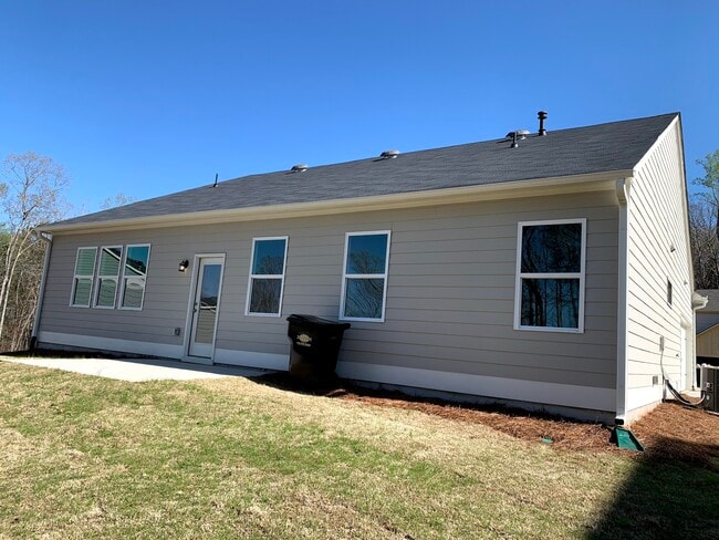 Building Photo - 71 Creekstone Dr