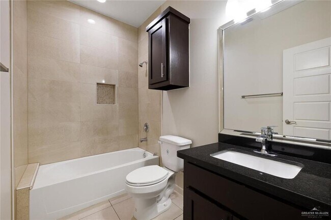 Building Photo - 8 Javalina Ave