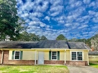 Building Photo - Hennon Dr #238