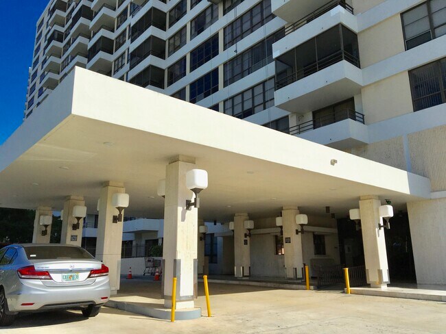 Building Photo - 600 Three Islands Boulevard