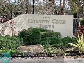 Building Photo - 10777 W Sample Rd