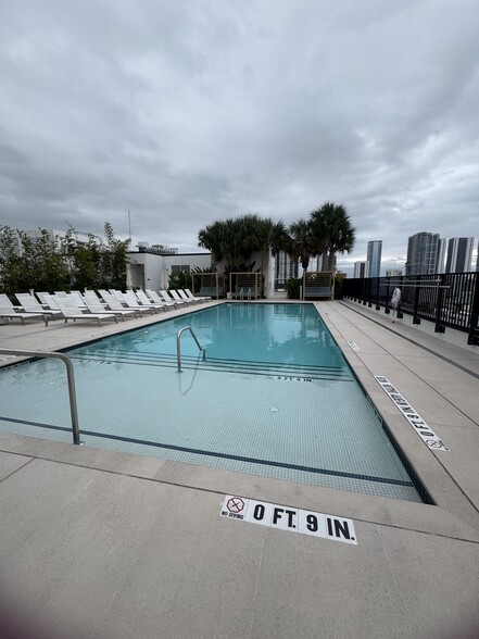 Building Photo - 94 NW 30th St