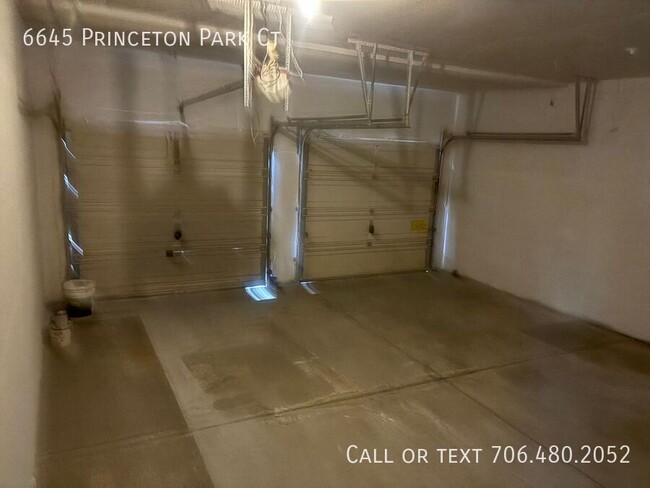 Building Photo - 6645 Princeton Park Ct