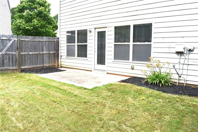 Building Photo - 6080 Apple Rose Dr