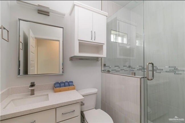 Building Photo - 16 East St