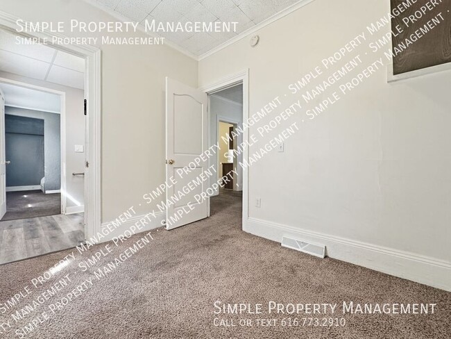 Building Photo - 615 Mc Reynolds Ave NW