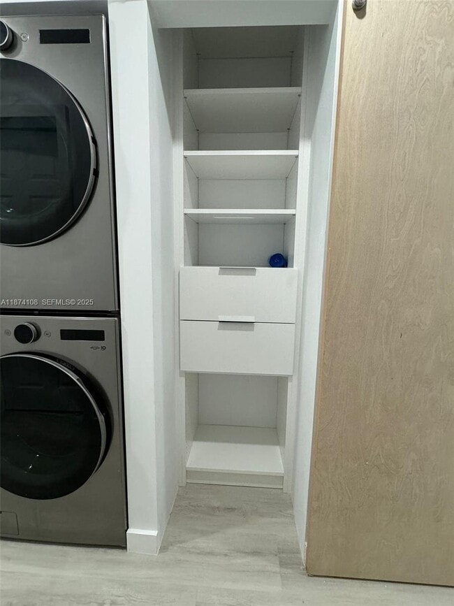 Building Photo - 3871 SW 147th Ave