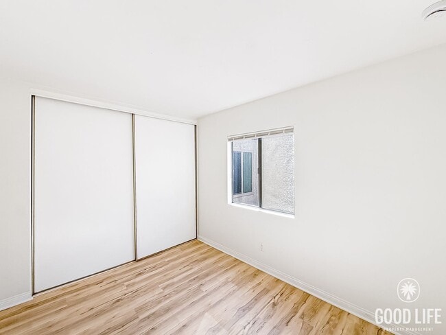 Building Photo - Great 2B/1.5BA Condo in Del Cerro for Rent!